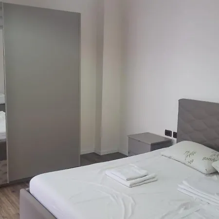 Apartment The House Pogradec